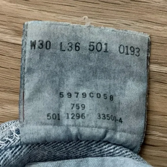 Levi’s 501 Vintage Jeans waist size 29 sale label says W30